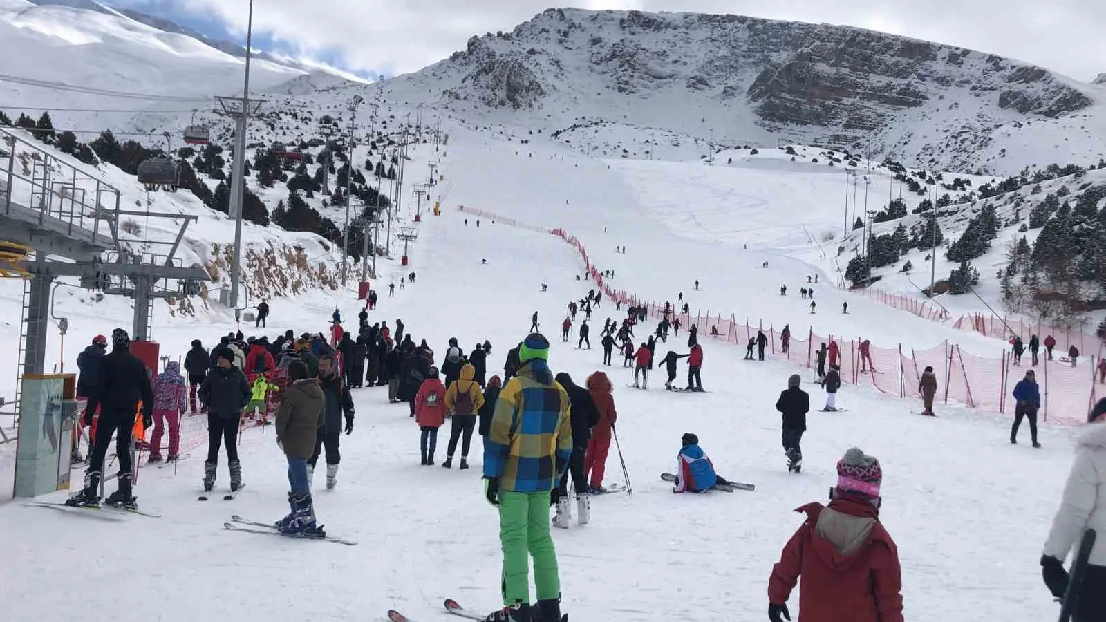 Ergan Dağı Kayak Merkezi: Sezon, Pistler ve Ulaşım